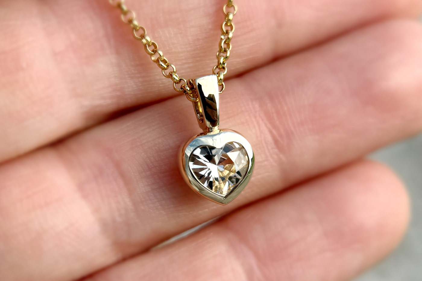 219 Pendant